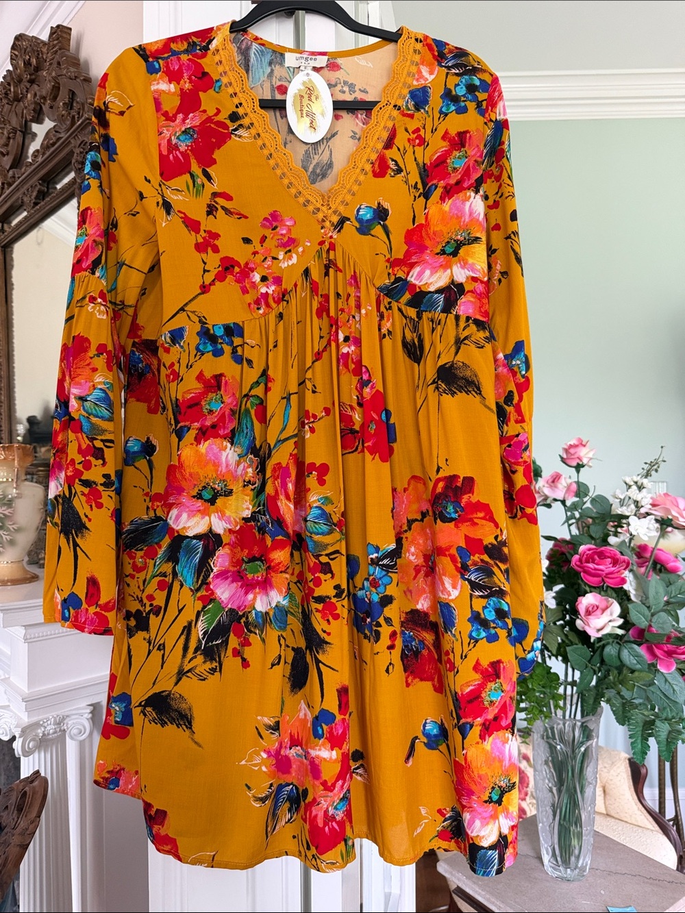 Umgee Floral BoHo V-Neck Dress in Mustard Yellow, size small, NWT